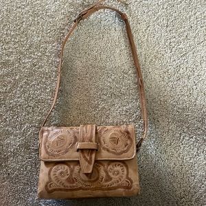 VINTAGE CROSSBODY